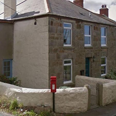Cosy 2-Bedroom Family Cottage Centrally Located. Leedstown Luaran gambar