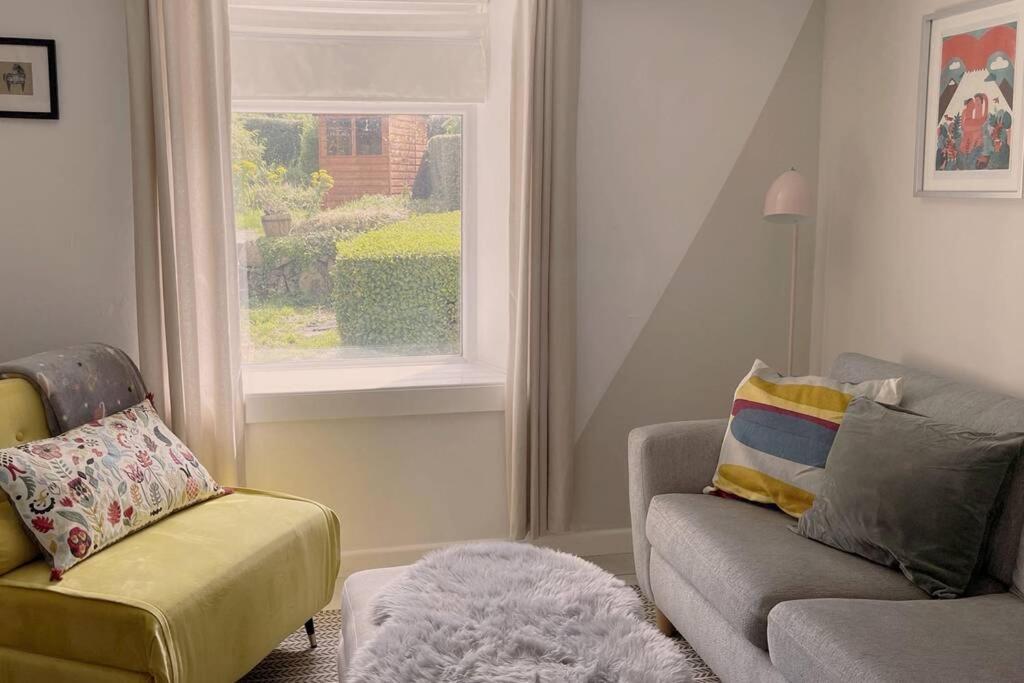 Cosy 2-Bedroom Family Cottage Centrally Located. Leedstown Luaran gambar
