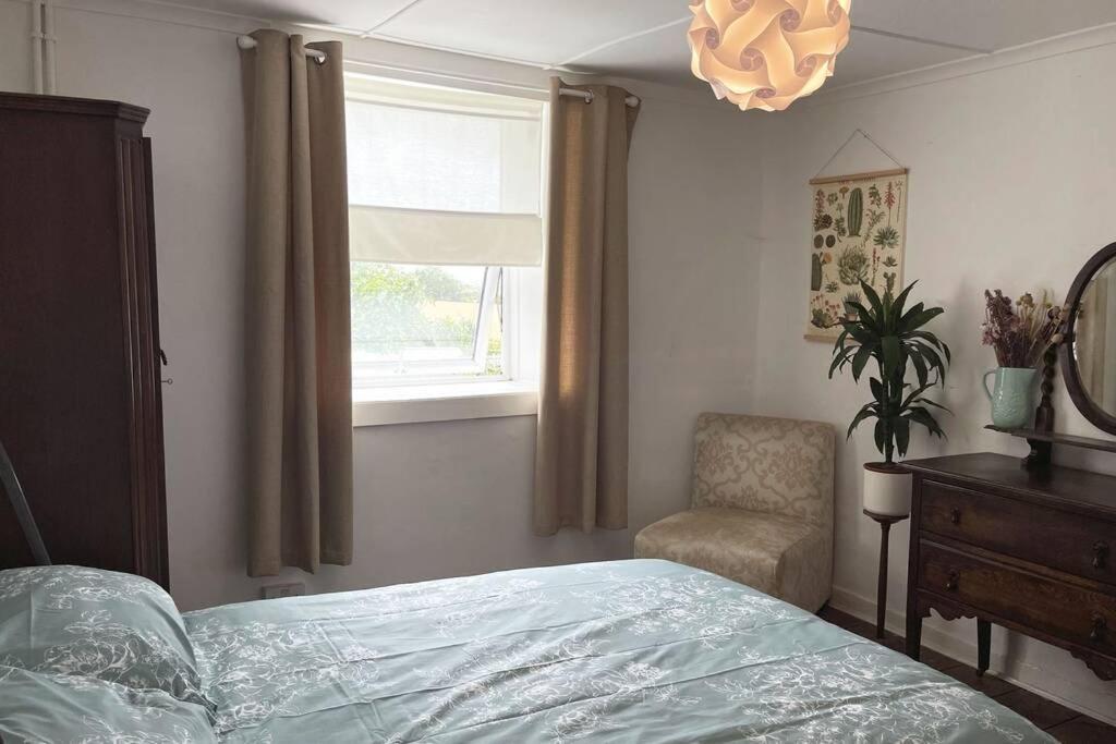 Cosy 2-Bedroom Family Cottage Centrally Located. Leedstown Luaran gambar